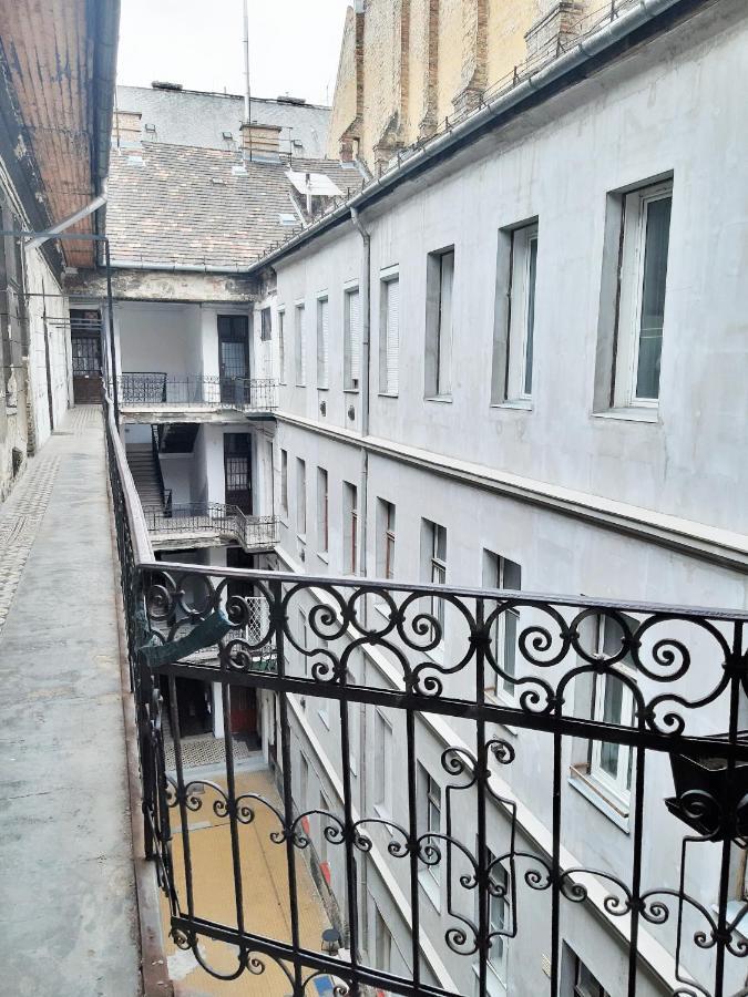 Bright Side Apartment Budapest Exterior photo